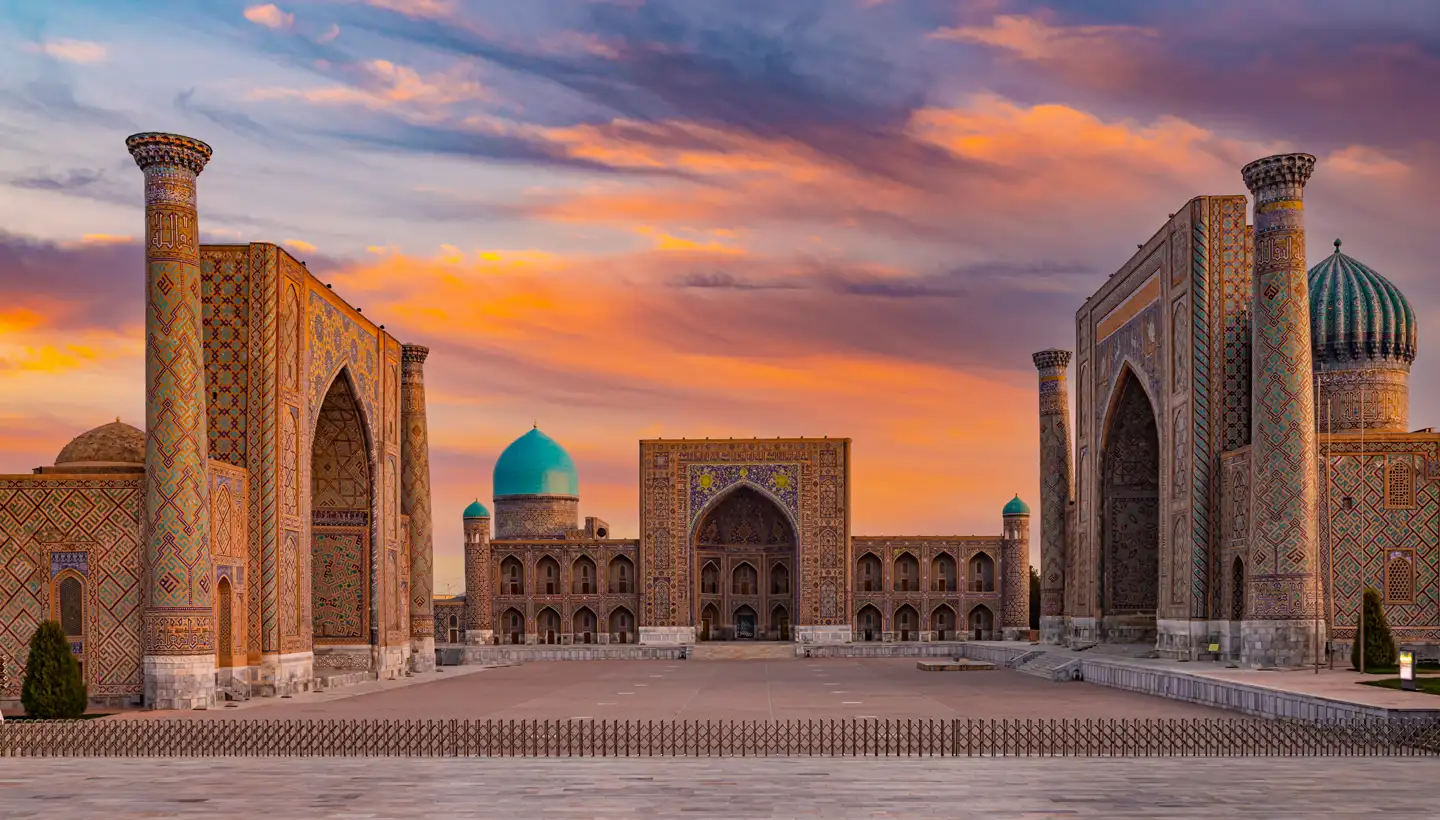 Registan Square in Samarkand, Chirokchi 4 at sunset